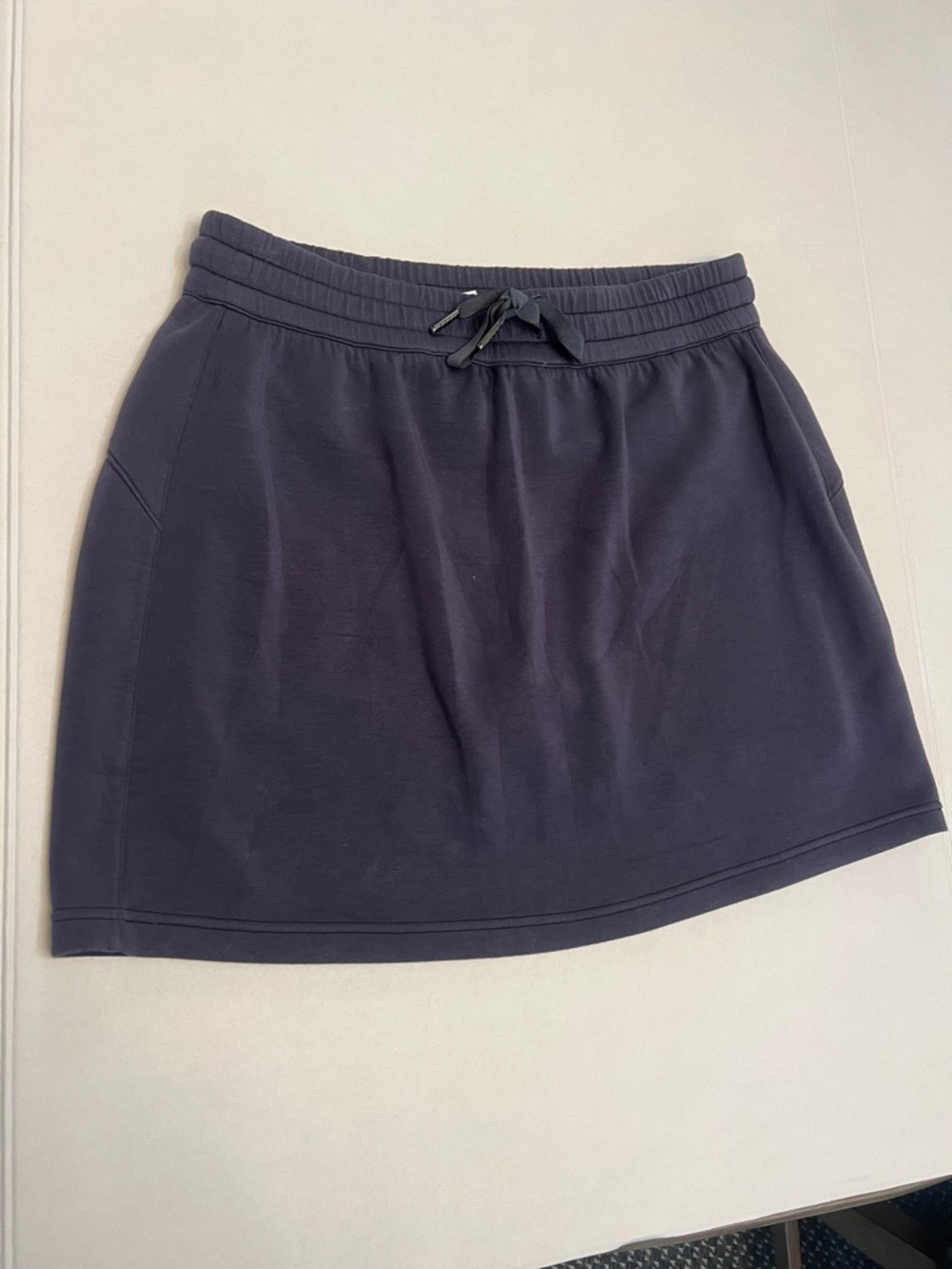 SPANX AIR ESSENTIALS MINI SKORT IN BLUE SIZE LARGE